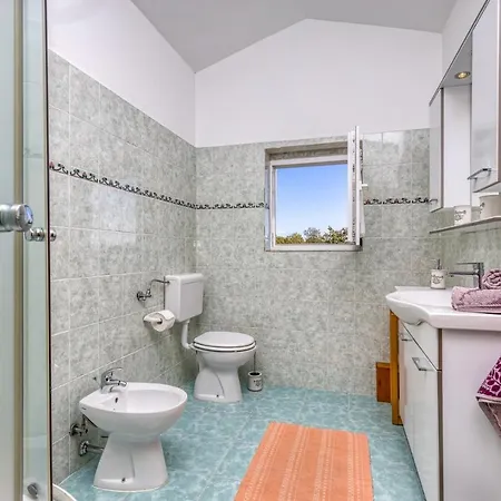 Casa Olivia * Kaštelir