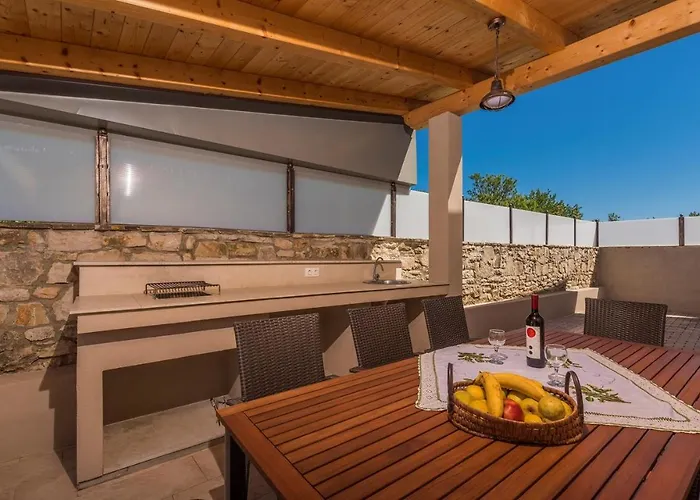 Casa Olivia * Kaštelir